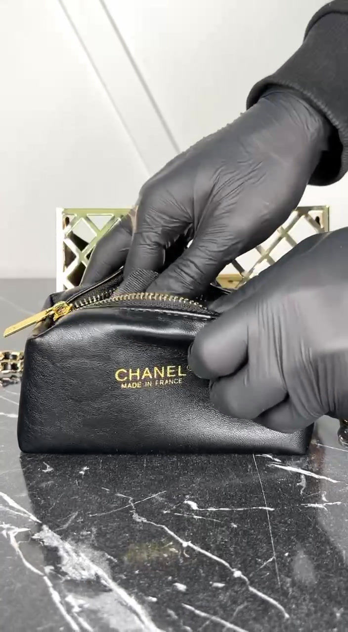 Thumbnail: MINI CAGE FLAP BAG