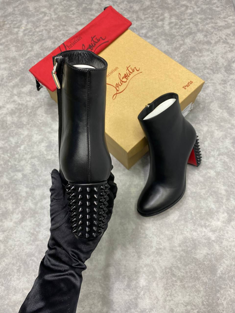 Thumbnail: SUZI FOLK 85 SPIKED LEATHER BOOTS