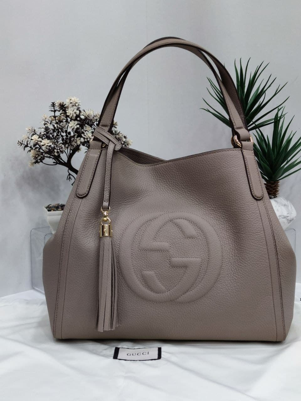 Thumbnail: SOHO LEATHER SHOULDER BAG
