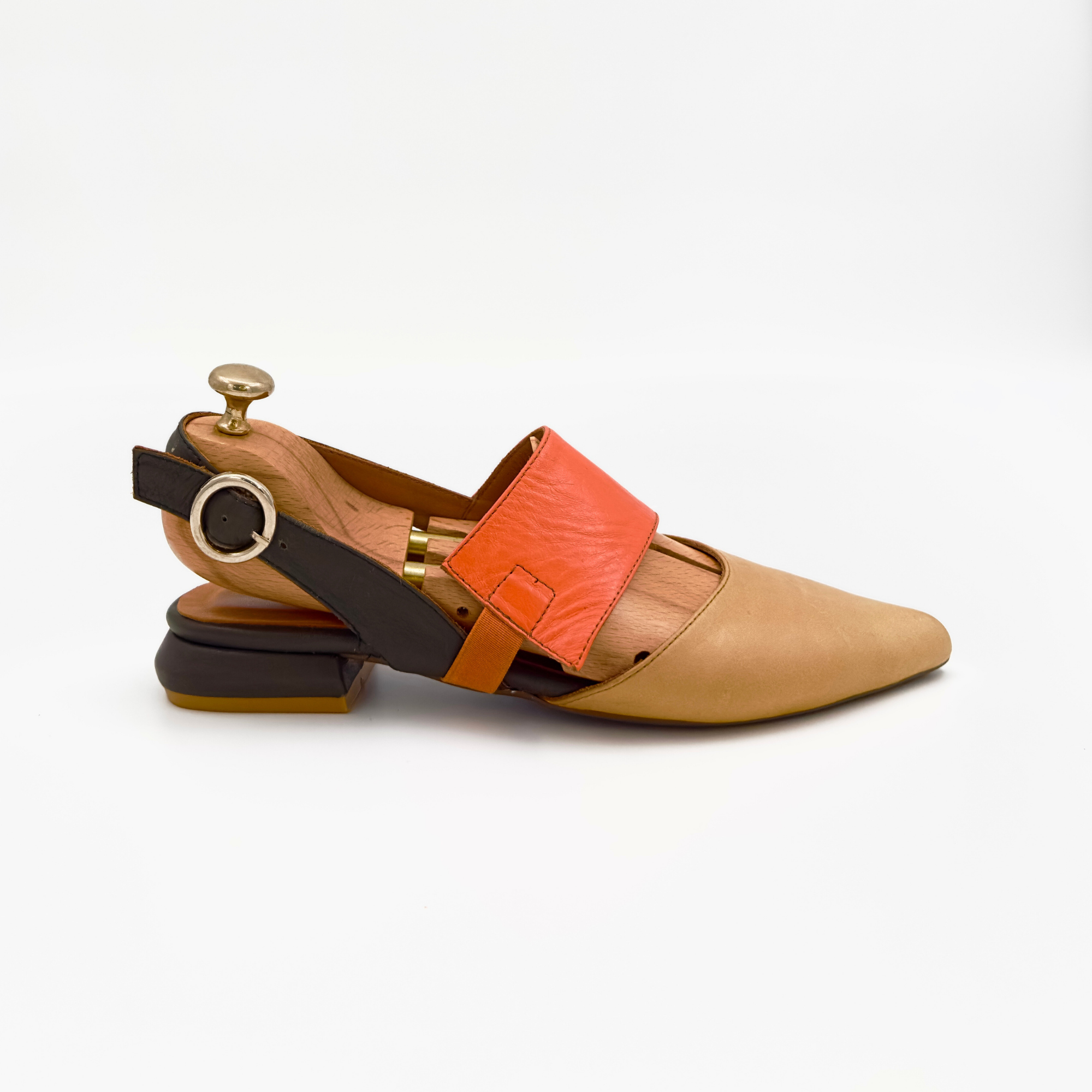 Ballerines à bride arrière en cuir tricolore – Beige, orange et marron