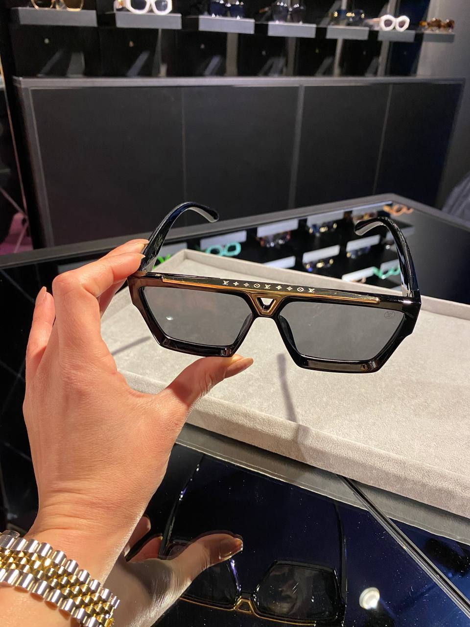 Thumbnail: 1.1 EVIDENCE SUNGLASSES