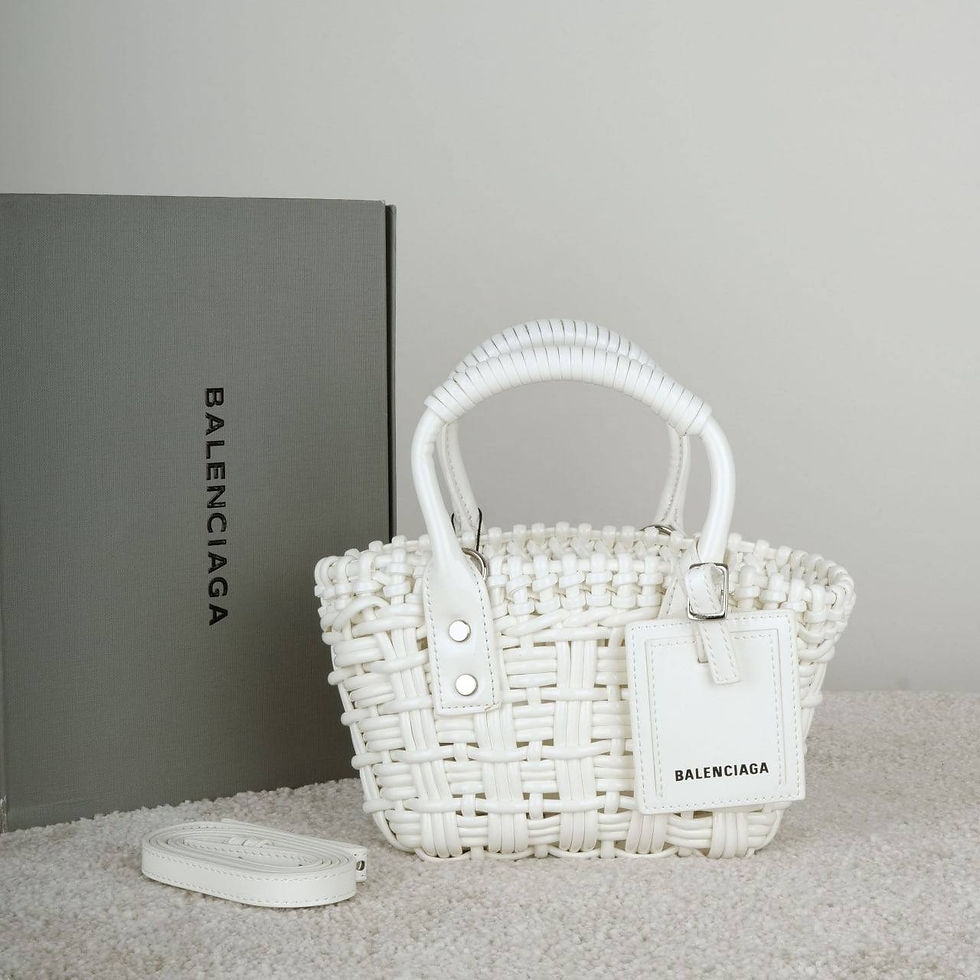 Thumbnail: BISTRO XXS BASKET WITH STRAP