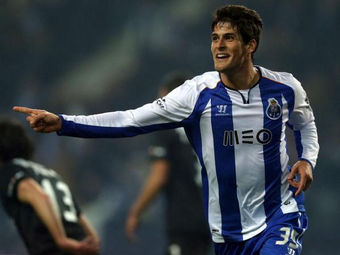 Gonçalo Paciência, que jogo?