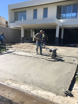 VIVIENDA EN NORDELTA BARRIO YACHT 350M2