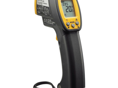 Mẹo Lau Chùi Súng Đo Nhiệt Độ Hioki FT3700-20 Khi Bị Dính Dầu Mỡ Nhà Xưởng