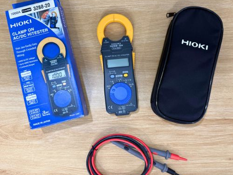 Mẹo làm sạch khe hở gọng kìm – Bí quyết để phép đo AC/DC luôn chính xác