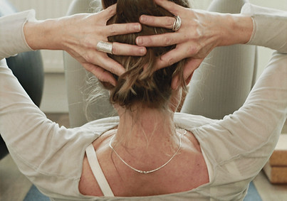 PilatesStartti alkeistunti Espoossa WellStudiolla – kehonhallintaa, syviä lihaksia ja heng