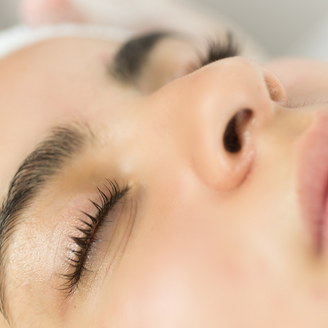 Spa Anwa Bali Ellebana eyelash lft.png