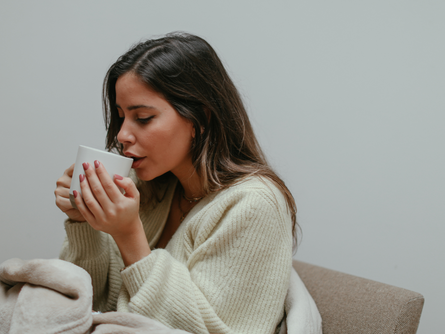 Alcohol withdrawal timeline showing stages of withdrawal symptoms