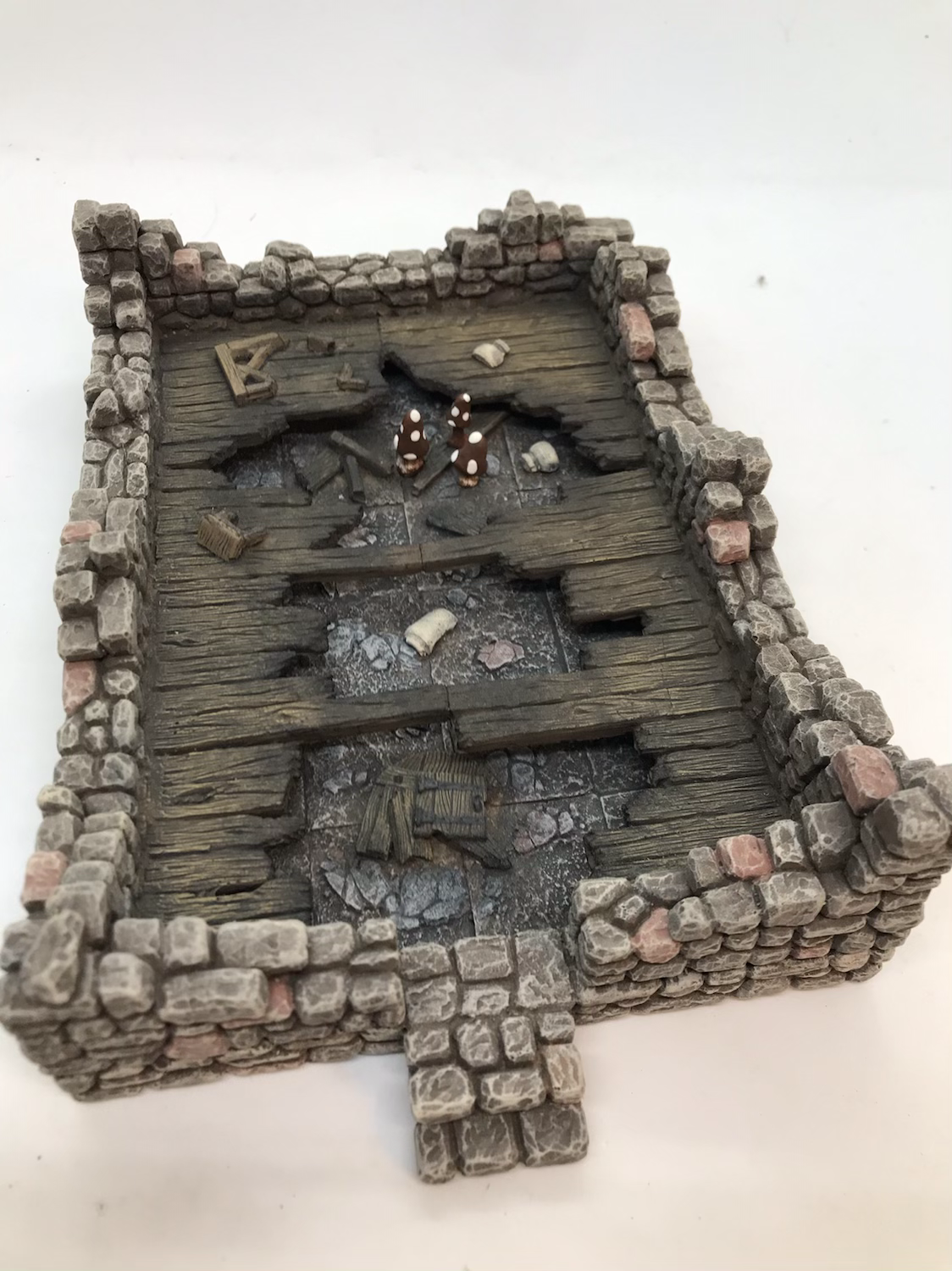 Brown Fieldstone Ruins with 3 mushrooms 