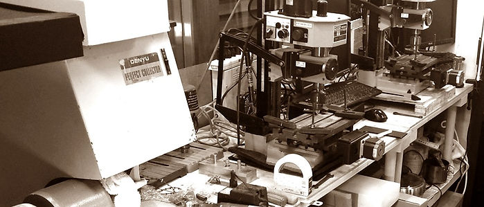 眼鏡ノ奥山のメガネ制作工房の風景