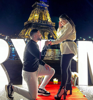 demande en mariage tour eiffel marry me