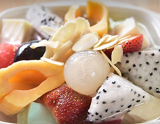 Salada_de_frutas_com_lichia_e_amndoas