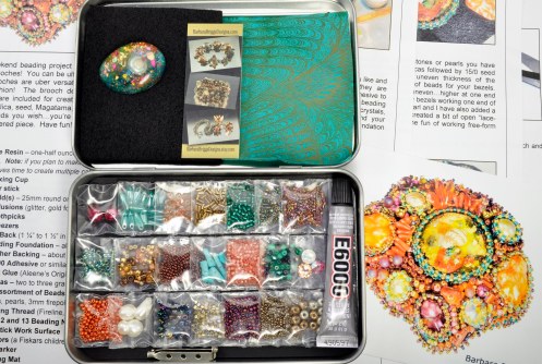 sea-garden-free-form-bead-embroidery-brooch-kit-11-ocean-tones-closeup