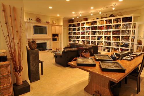 Studio_BeadingTable_YarnWall