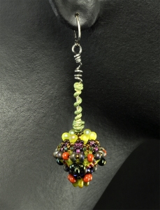 Earring_ForbiddenFruit