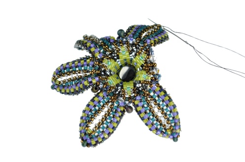 FloralBrooch_PetalRepetition_Backside