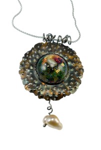 MixedMedia_SeaFlower_Pin-Pendant_Resin