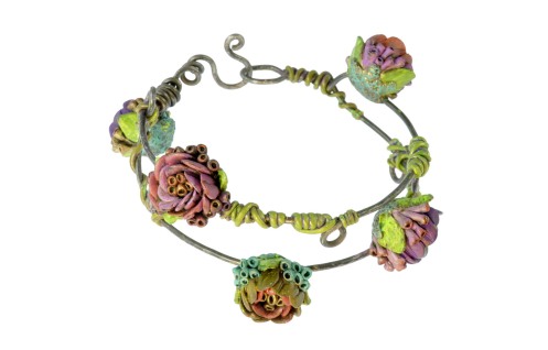 PolymerClay_ClimbingRoses_Bangle_BeautyShot