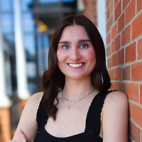 Lexi Deutmeyer front desk.jpg