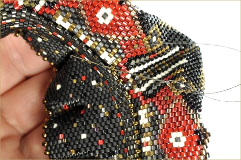 EmpressMingsCuff_NipTuck