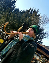 Ingrid mit Soprankrummhorn.jpg
