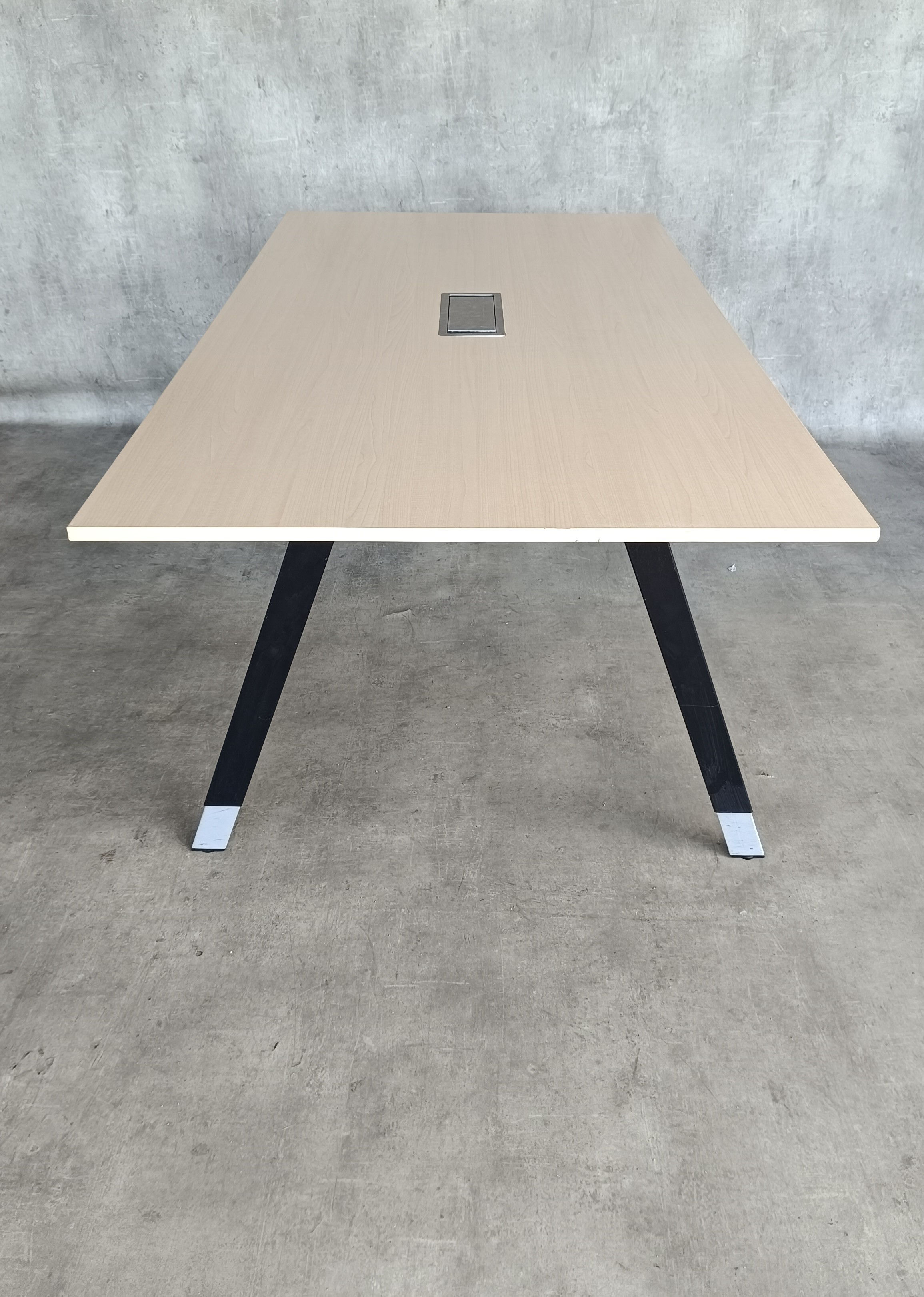 Stół konferencyjny Bene Brzoza 240x100