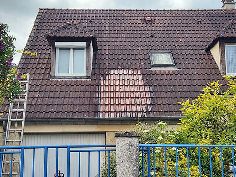 pulvérisation sur une toiture