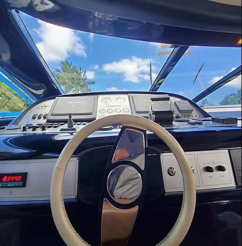 Boat glass repair Fort Myer