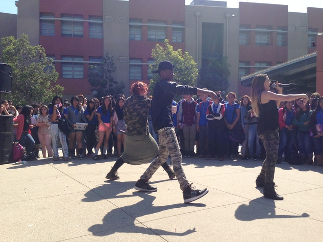 shiekh-shoes-timberland-maywood-academy-lunch-time-take-over-5