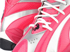 THIS JUST IN! REEBOK SHAQNOSIS IN CANDY PINK/SILVER