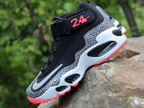 MUST-HAVE: NIKE AIR GRIFFEY MAX 1 PRM “SAFARI”