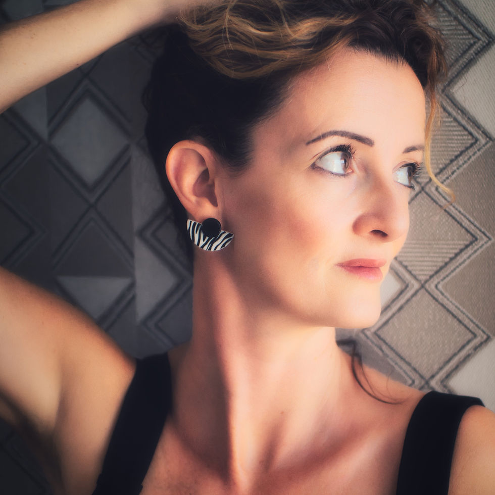 Thumbnail: Boucles d'oreilles Demi-Lune Zèbre