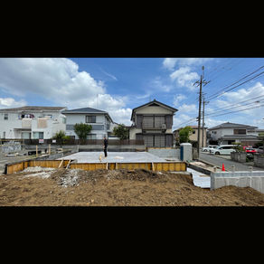 基礎工事の途中