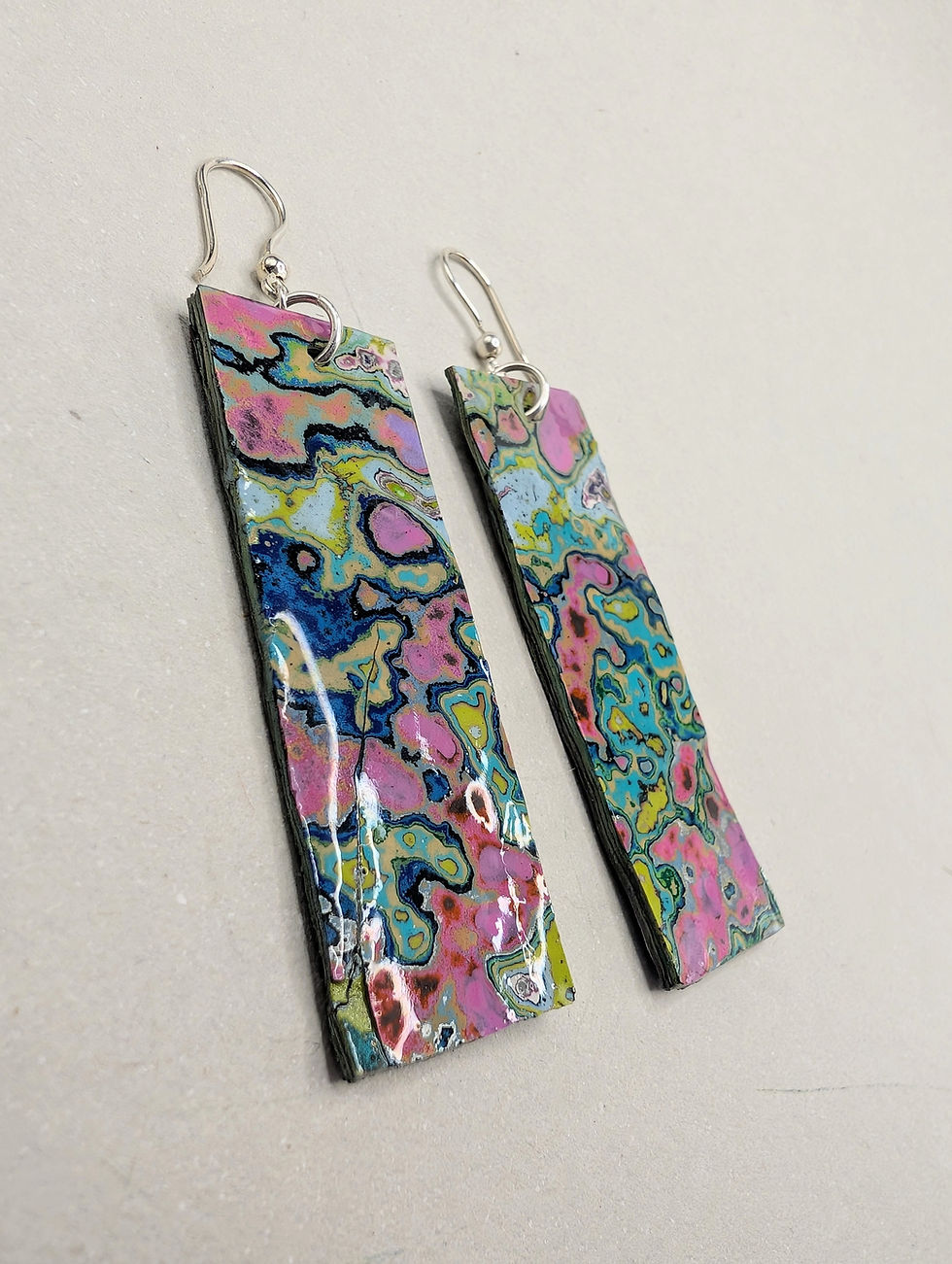 Miniaturbild: Graffiti Spray Paint Ohrringe / Gold oder Silber Ohrhaken  