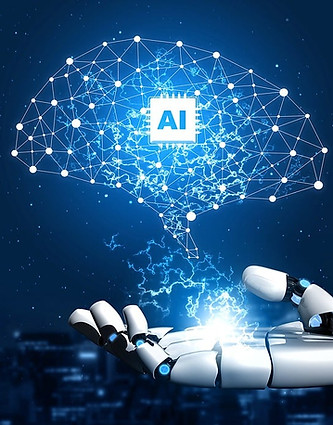 Künstliche Intelligenz visualisiert als Netzwerk in Form eines Gehirns über einer Roboterhand – Symbol für Technologie und Zukunft