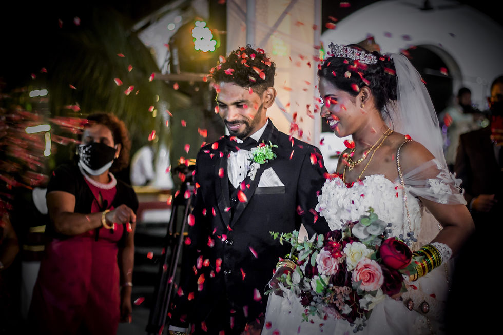 WEDDINGS & ANNIVERSARIES