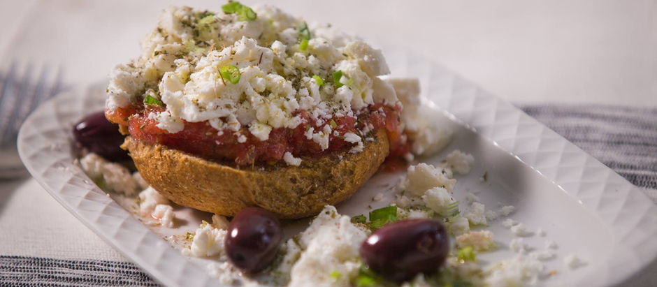 Top 5 Greek Dishes to Try in Athens (Local Guide)