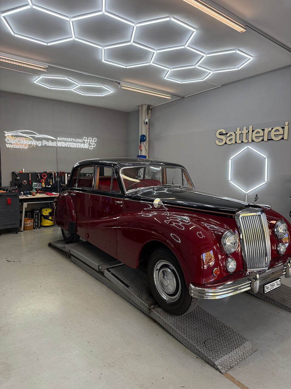 Autosattlerei CarCleaning Point Waschdeinsofa Winterthur
