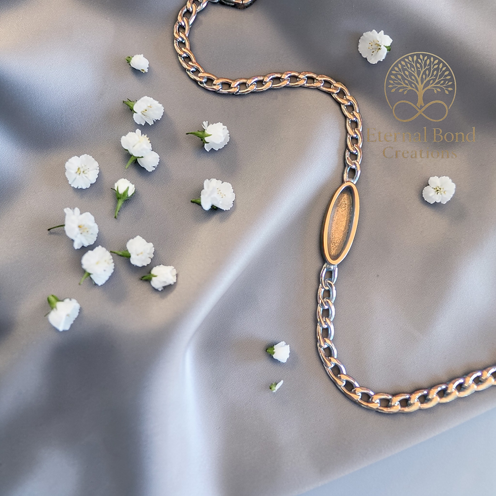 Thumbnail: Curb Chain Bracelet 