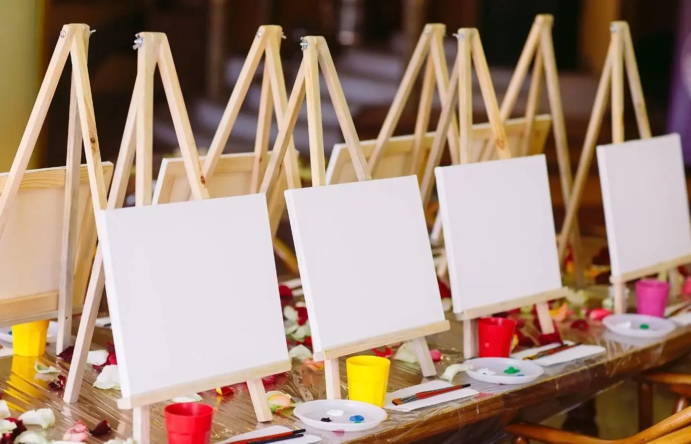 multiple easels in a row