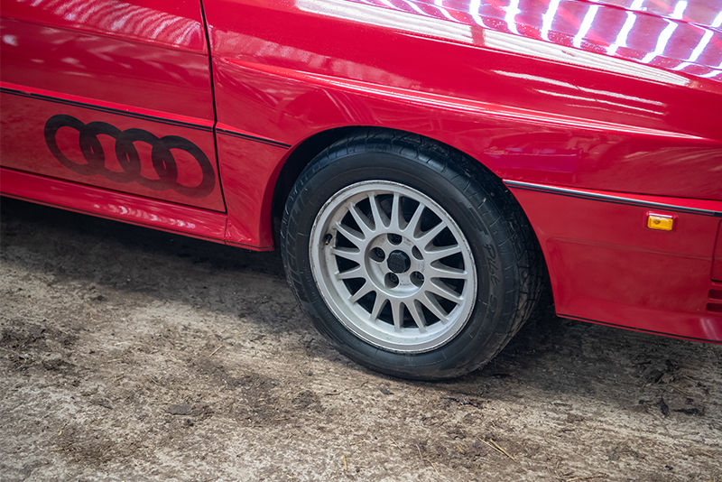 Thumbnail: ZR153 15'' Audi Quattro OEM rim set 84'-87'