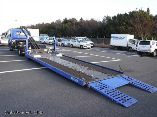 Z060 ELF Flatbed Truck 車載專用車 | zoomonmodel