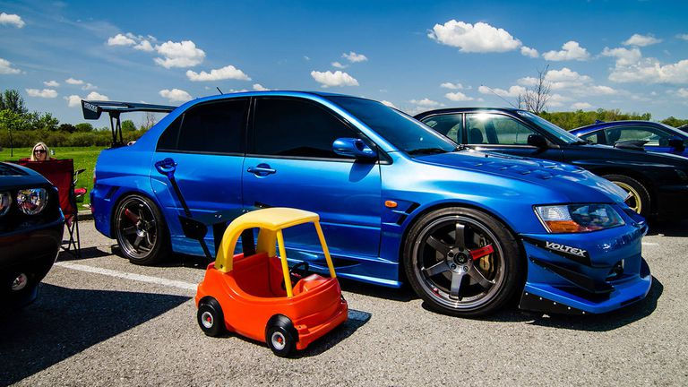 Thumbnail: Z056 mini cozy coupe 改