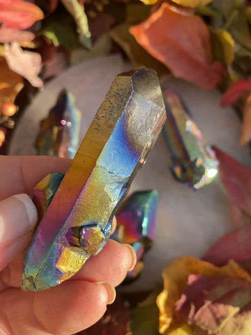 Thumbnail: Titanium Rainbow Aura Large Points
