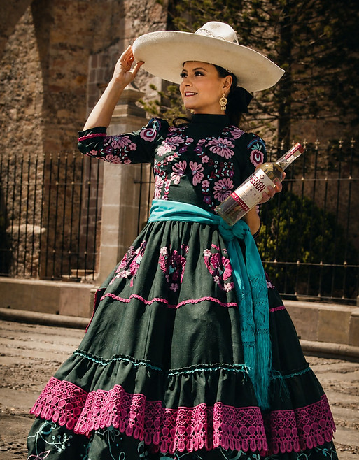 Chiquitinilla-charra.jpg
