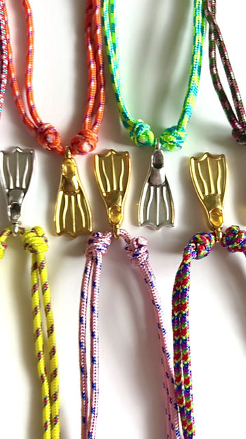 Miniatura: Collar Splash