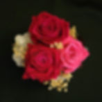 two rose arrangement box top view