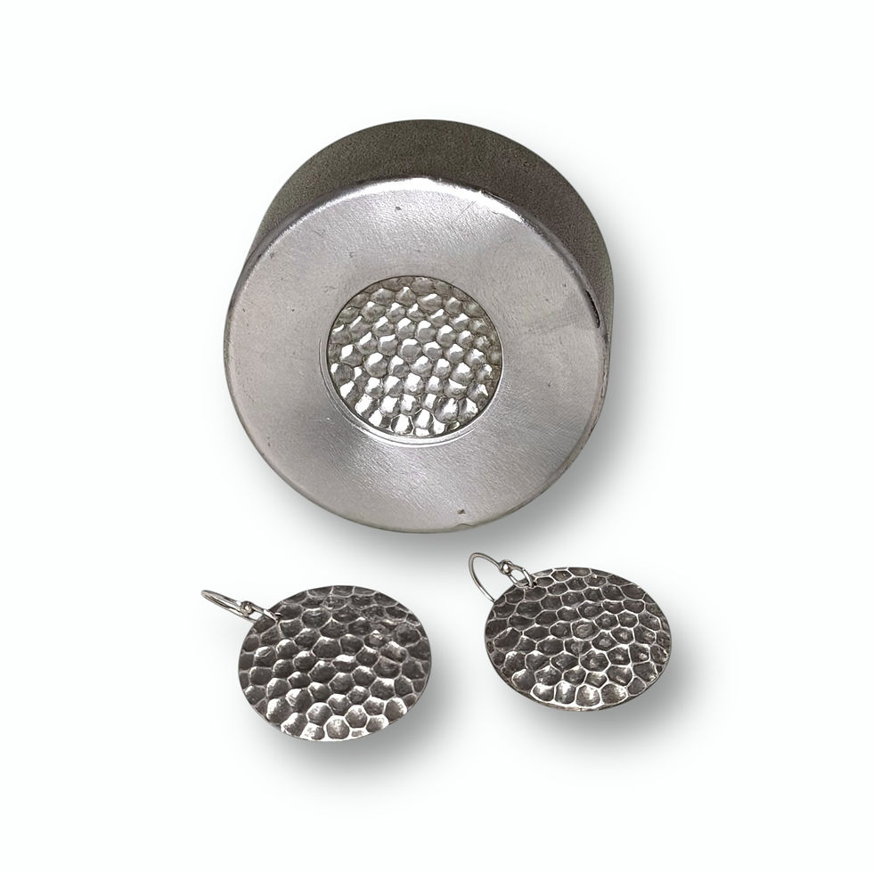 Thumbnail: Hive Disc Earrings - P034