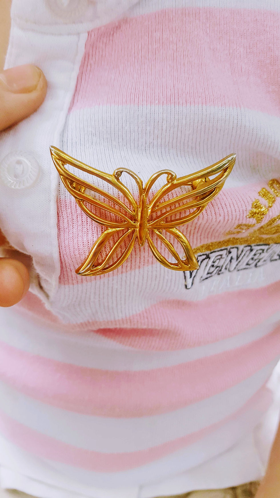 Thumbnail: gold butterfly broach 